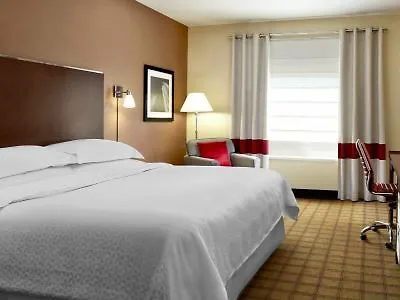 Four Points By Sheraton Calgary Airport Hotel