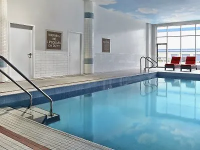 Hotel Four Points By Sheraton Calgary Airport